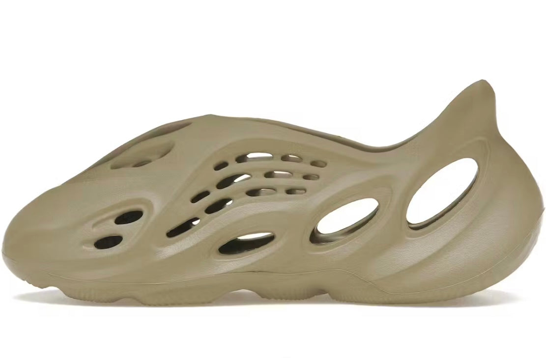 Yeezy Foam Runner Stone Salt