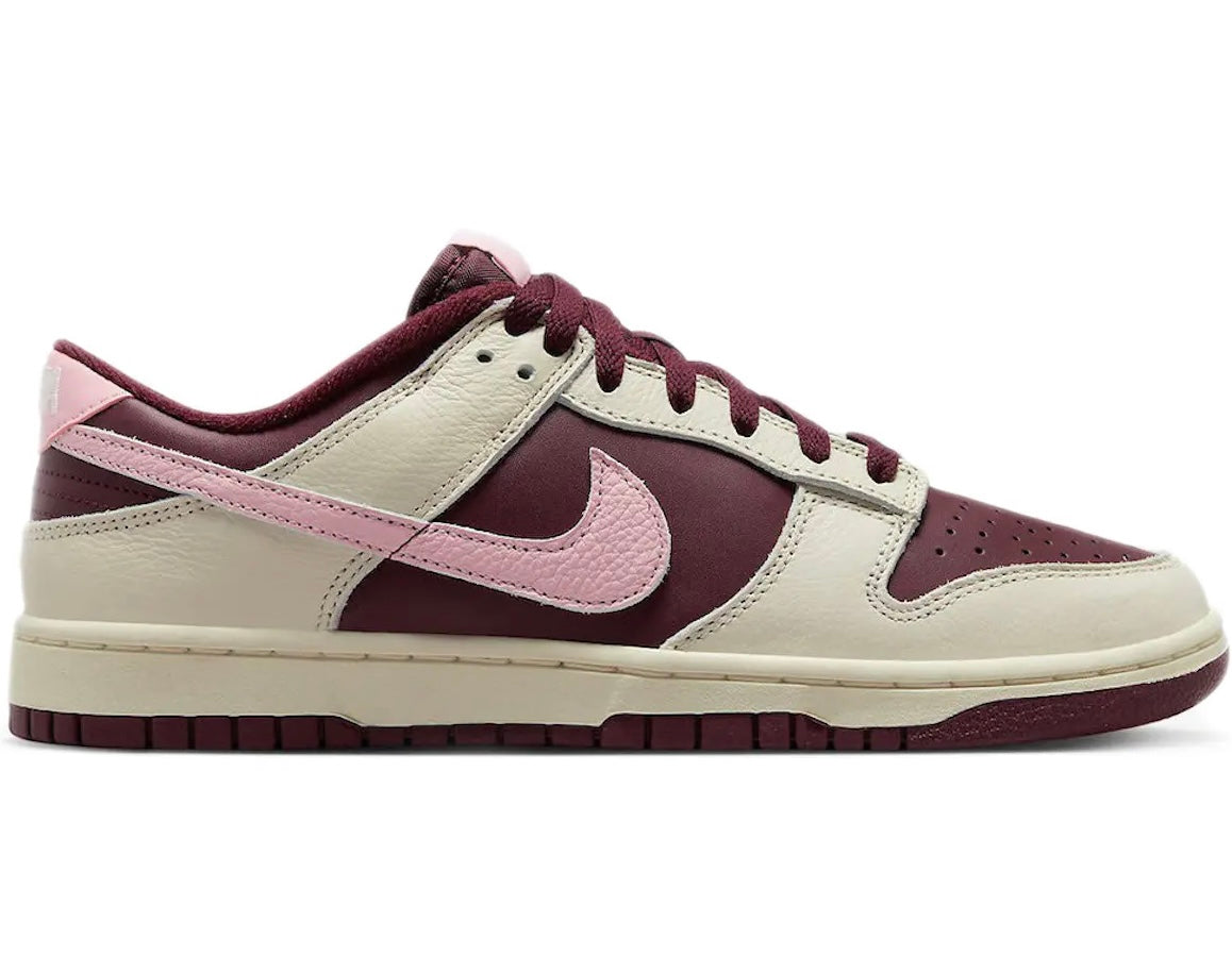 Nike Dunk Low Valentines Day